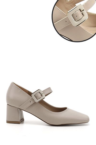 GÖNDERİ(R) Women / Girls Skin Blunt Toe Square Heel Mary Jane Shoes