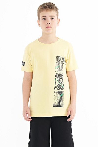 TOMMY LIFE Жълта тениска за момче с детайлен деколте и стандартен модел - 11104