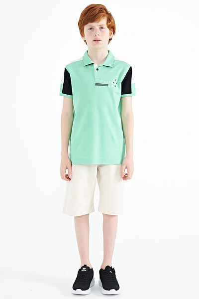 TOMMY LIFE Water Green Color Blocked Shoulder Garni Detailed Standard Fit Boy's T-shirt - 11155