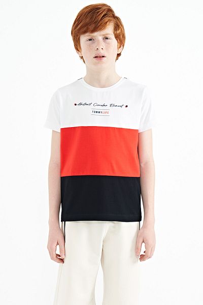 TOMMY LIFE Тъмносиня стандартна тениска за момче с деколте и щампа с блокиран цвят - 11135