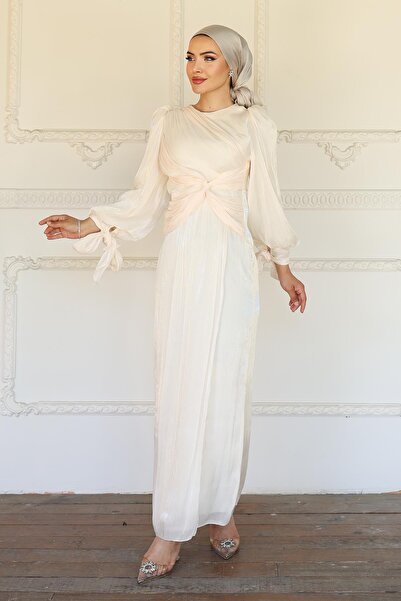Olcay Volan ve Fiyonk Detaylı Kol Ağzı Bağlamalı Yoryo İpek Tesettür Abiye Elbise FİL DİŞİ 1224
