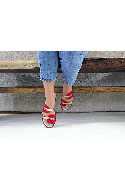 Odie Collection Women's Stylish Metallic Band Detailed Casual Slippers