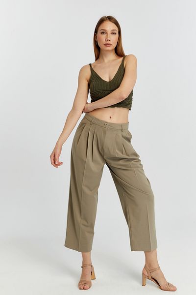 Bolivente Light Khaki Regular Pleated Short Leg Trousers