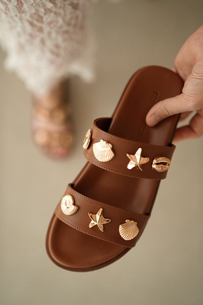 selinshoes Γυναικείες παντόφλες με λεπτομέρεια Peony Star Buckle - TABA