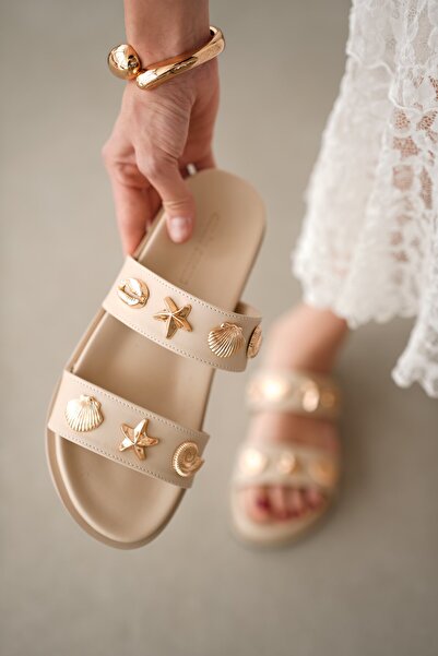 selinshoes Peony Yıldız Toka Detaylı Kadın Terlik- EKRU