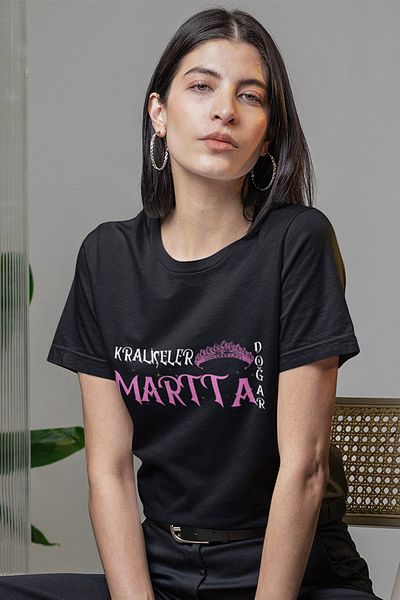 qoeuyl boutique Queens Are Born This Month Printed Mother Wife Gift for Dear Friend 100% Cotton Black Women's T-Shirt