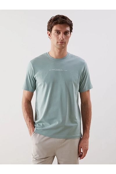 LC Waikiki Ανδρικό μπλουζάκι LCWAIKIKI Classic μαύρο με στάμπα από βαμβακερό χτενισμένο βαμβάκι