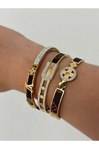 JELLY Women's Steel Gold Color Clover Model Zircon Stone Brown Leather Detailed Handcuff Bracelet