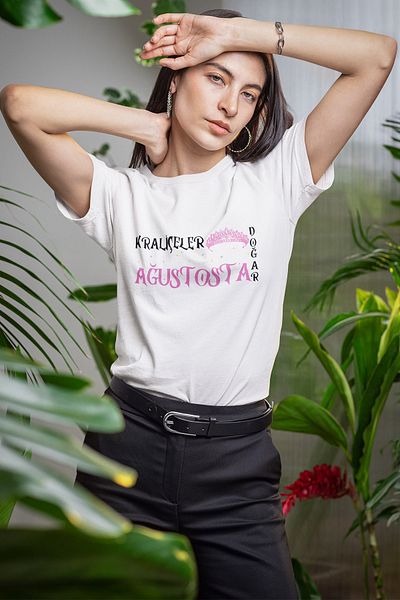 qoeuyl boutique Queens Are Born This Month Printed Mother Wife Gift for Dear Friend 100% Cotton White Women's T-Shirt