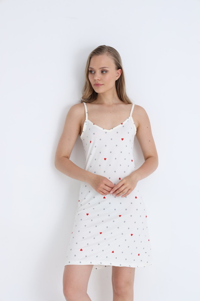 STELLAPİNK KIRMIZI KALP BASKILI GECELİK ELBİSE - BEYAZ