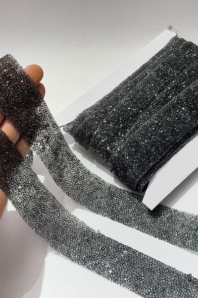 Limelia Anthracite Gray Iron-On Stripe Stone Beads 4 cm