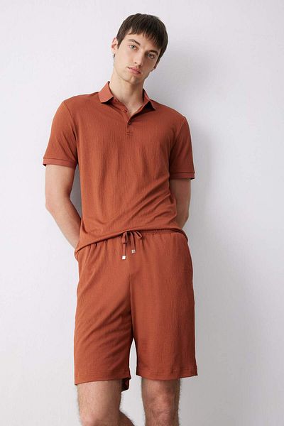 DeFacto Slim Fit Slim Fit με υφή κοντομάνικο τσαλακωμένο μπλουζάκι πόλο E1222ax25sm