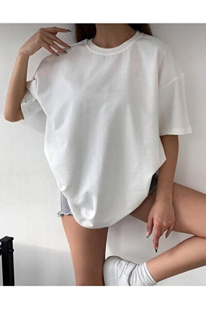 Kuraff Giyim تي شيرت أساسي للجنسين مقاس كبير