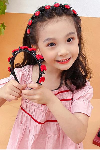 Nisankids Red Ribbon Figured Latch Crown Clamp Crown 1 Piece