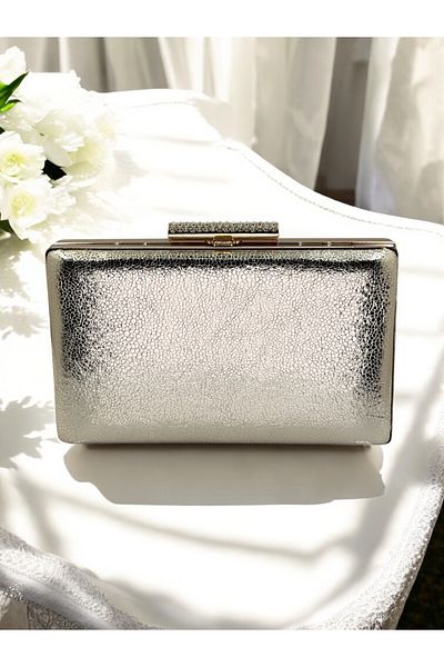 Biçanta New Model Gold Color Shiny Patterned Chain Strap Women's Evening Dress Bag Wedding Engagement Graduation