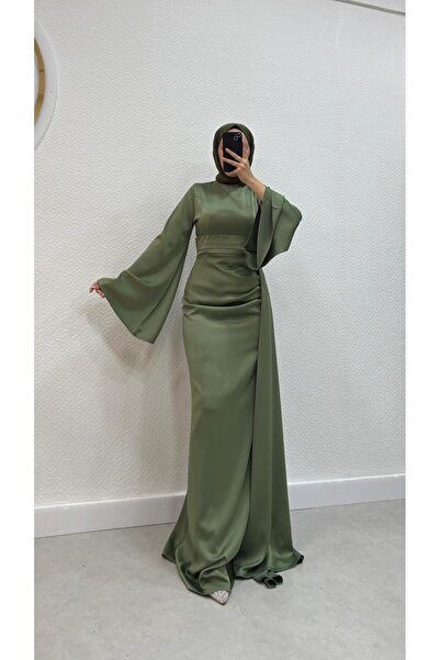 modadeywearst Drape Detaylı Kuyruklu Saten Tesettür Abiye