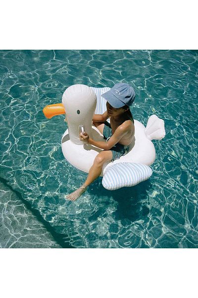 SunnyLife - Sammy Seagull Ride-On Inflatable Sea and Pool Kids Bed
