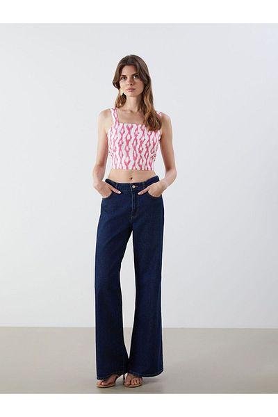 LC Waikiki Lcw Vision Square Neck Patterned Strap Crop
