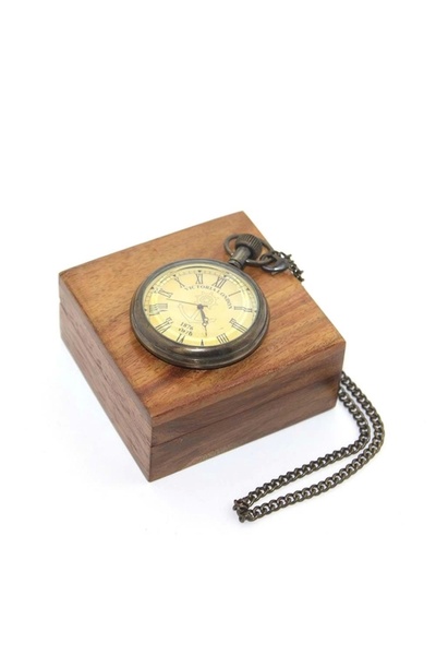 StoreYVZ Brass Chain Clock with Wooden Box