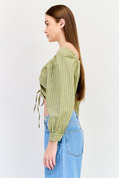 Levi's Women V-Neck Long Sleeve Tartan Print Crop Top, Multicolor
