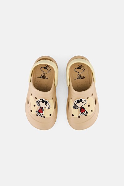 PEANUTS Kids Boy Slip On Clogs, Beige