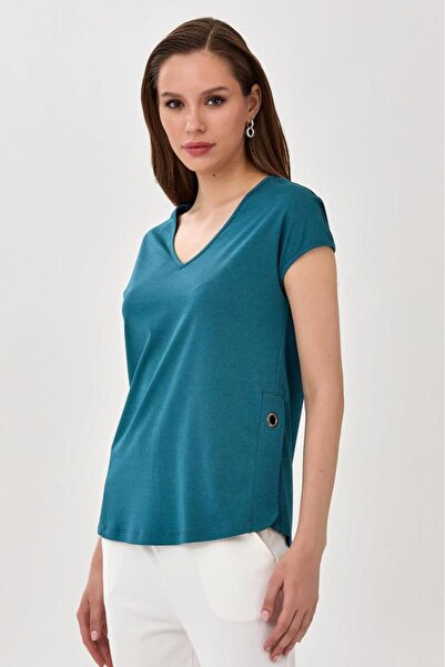 İKİLER V Yaka Yanı Kuşgözü Detaylı Bluz 025-1039