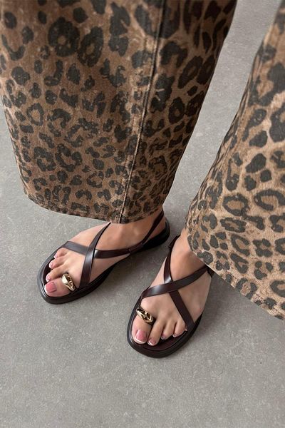 STRASWANS Puket Women's Flip Flops Leather Sandals Brown