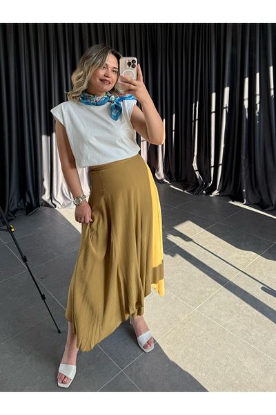 BÜŞRA PERKER Asymmetrical Cut Skirt Yellow