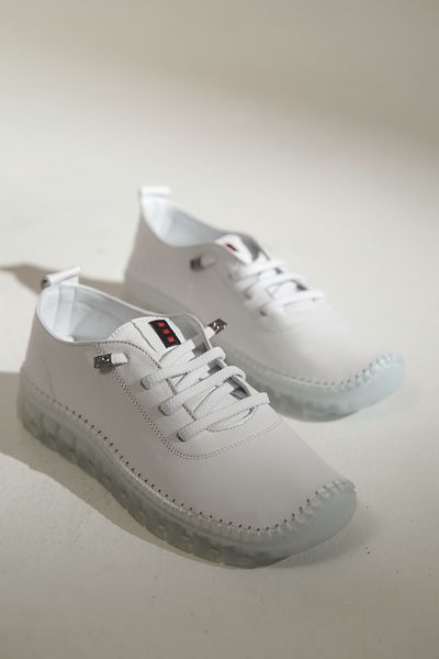 lovitto Soft Sole Inside and Outside Genuine Leather Women's White Shoes