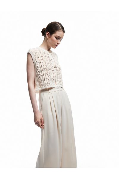 Koton Sleeveless Crew Neck Button Openwork Crochet Vest