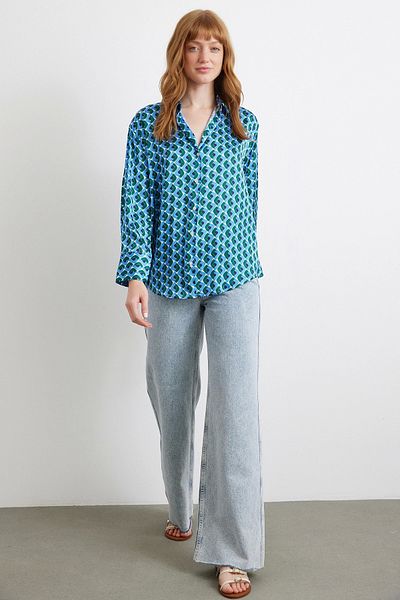 Never more Geometric patterned satin shirt blue