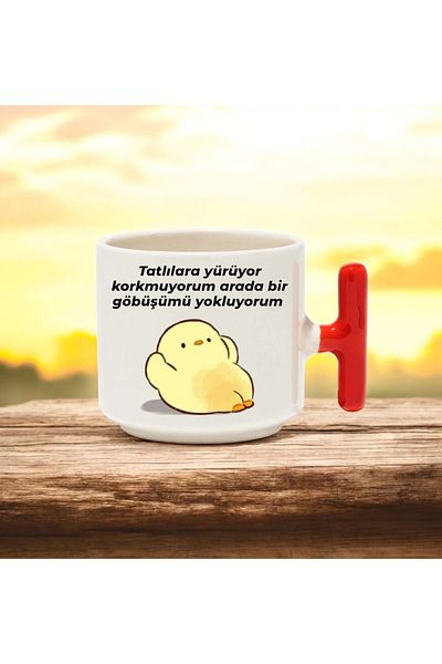 BB TRADE كوب سيراميك مطبوع عليه حرف T باللون الأحمر مع تصميم I'm Not Afraid of Desserts، 250 مل