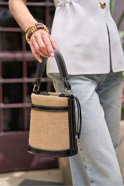 Madamra Black Straw Women's Contrast Stitched Bucket Hand and Shoulder Bag