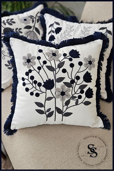 SasoHome Beauty Flowers Punch Embroidery Patterned Linen Throw Pillow Cover