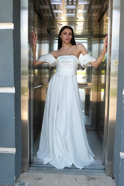 Feminist Draped Evening Dress with Flywheel Sleeves White 9705560