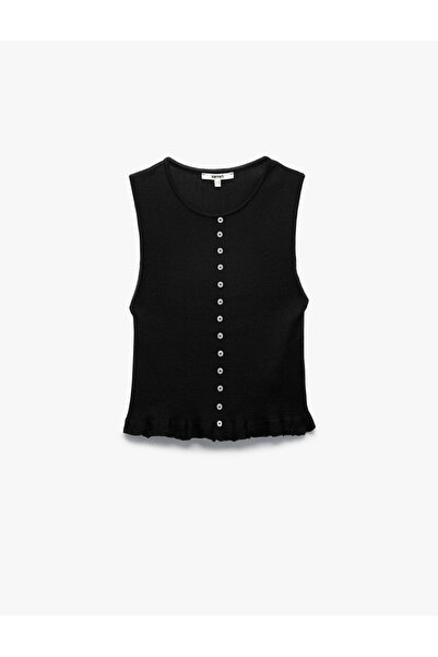 Koton Button Accessory Detailed Sleeveless Crew Neck Knitwear Blouse