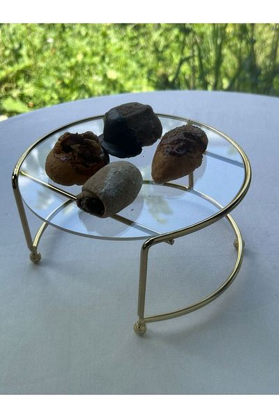 Edora Home Gold Small Size Presentation Stand Metal Gift Decoration Treat / Transparent Plexiglass / Stainless