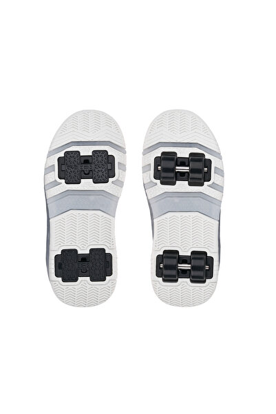 YVZ Children's Roller Skates Lighted Wheeled Sports Shoes & Roller Skates Casual Shoes Unisex 4 Wheels