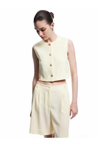 Koton Crepe Fabric Sleeveless Buttoned Crew Neck Crop Vest