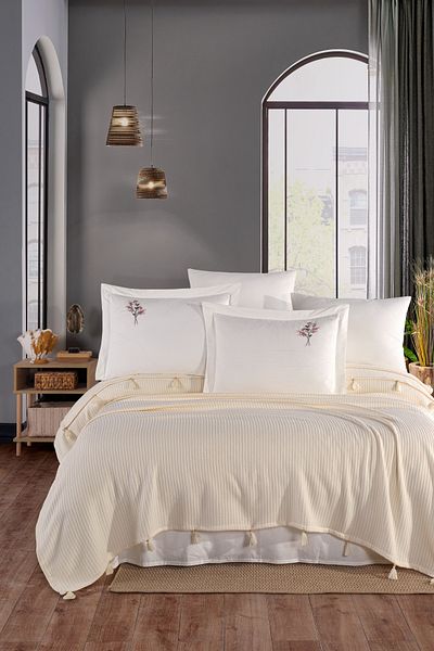 Marka Newhome Double Fringed Hand Embroidered 100% Cotton Luxury Pique Set Cream