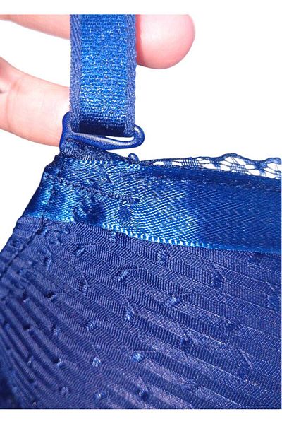 gigigiyim Unpadded Satin Detail Lace C Cup Bra Navy Blue
