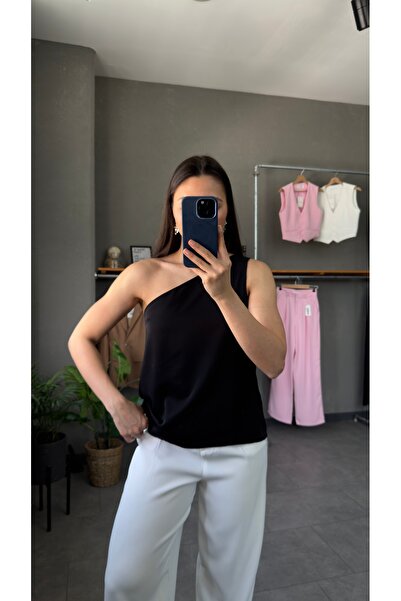 YOUR NAME Μπλούζα με ασύμμετρο γιακά με ένα μανίκι