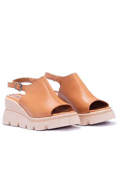 Gusse Γυναικεία σανδάλια από γνήσιο δέρμα Sorlen 2002