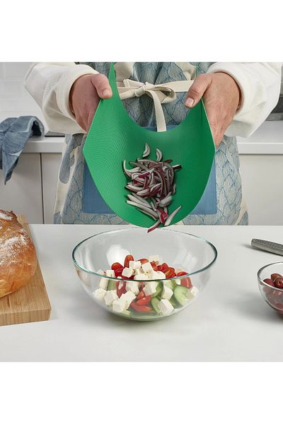 IKEA 2 Pieces Flexible Cutting Board 28 X 36 cm Ikea Set of 2 Bendable Non-Slip Cutting Board Green Color