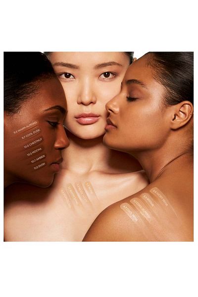 Tom Ford Fond de ten Shade And Illuminate Soft Radiance, 30 ml, 10.0 Castaniu