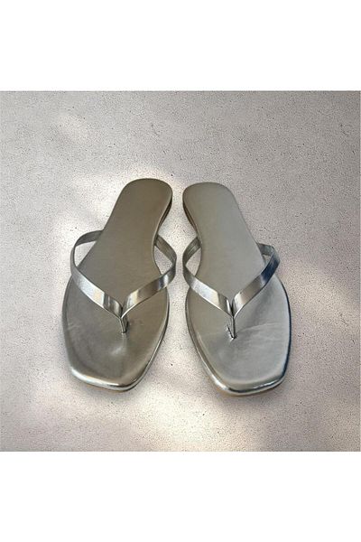 FURIA SHOES Flip Flops