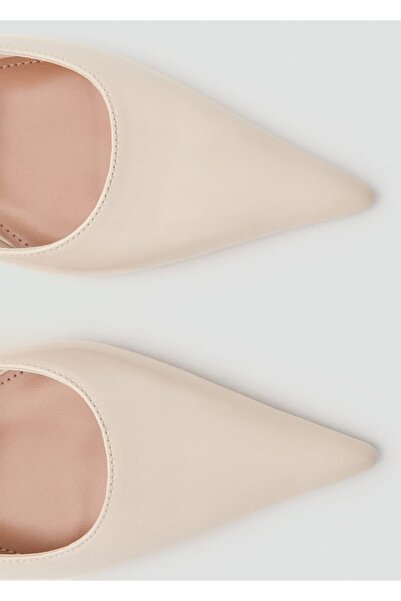 MANGO Woman Kitten topuklu sivri ayakkabı