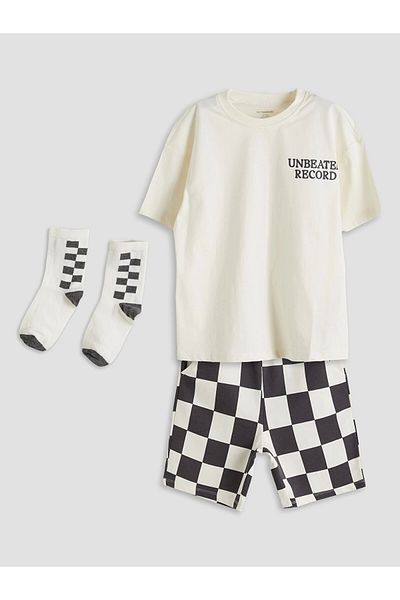 LC Waikiki Lcw Kids Beige Male Child T-Shirt Shorts and Socks 3 Pcs