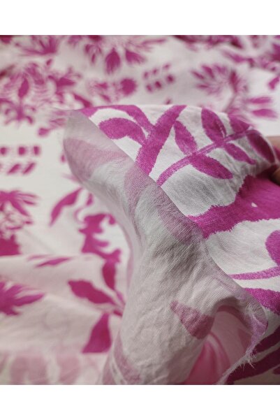 Kumaş Parça نسيج ايروبين رفيع باللونين الأبيض والوردي (العرض 140 سم × الطول 2...