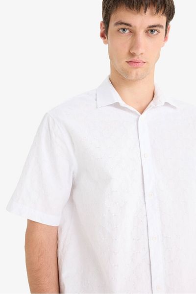DeFacto New Season 100% Cotton Regular Fit Jacquard Short Sleeve Shirt